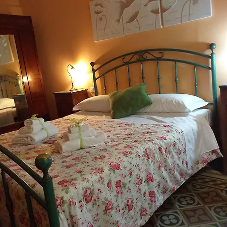 Charm 3* Lucques