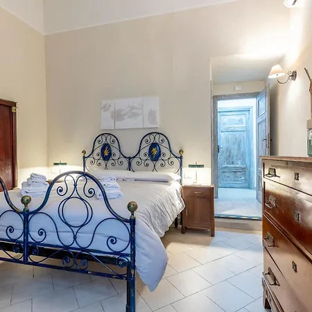 Charm 3* Lucques
