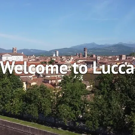 Charm Lucca