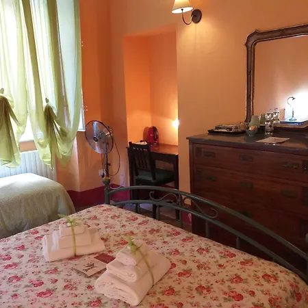 Bed and Breakfast Charm 3*