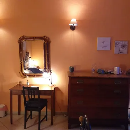 Charm Bed and Breakfast